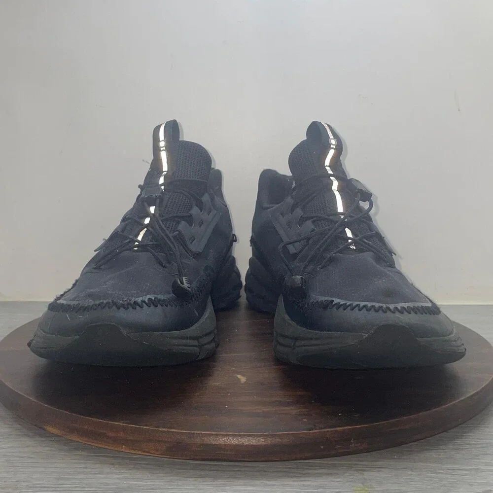 On Cloud Cloudaway Mens 12 Black Athletic Running Sneakers Shoes 3MD30450485